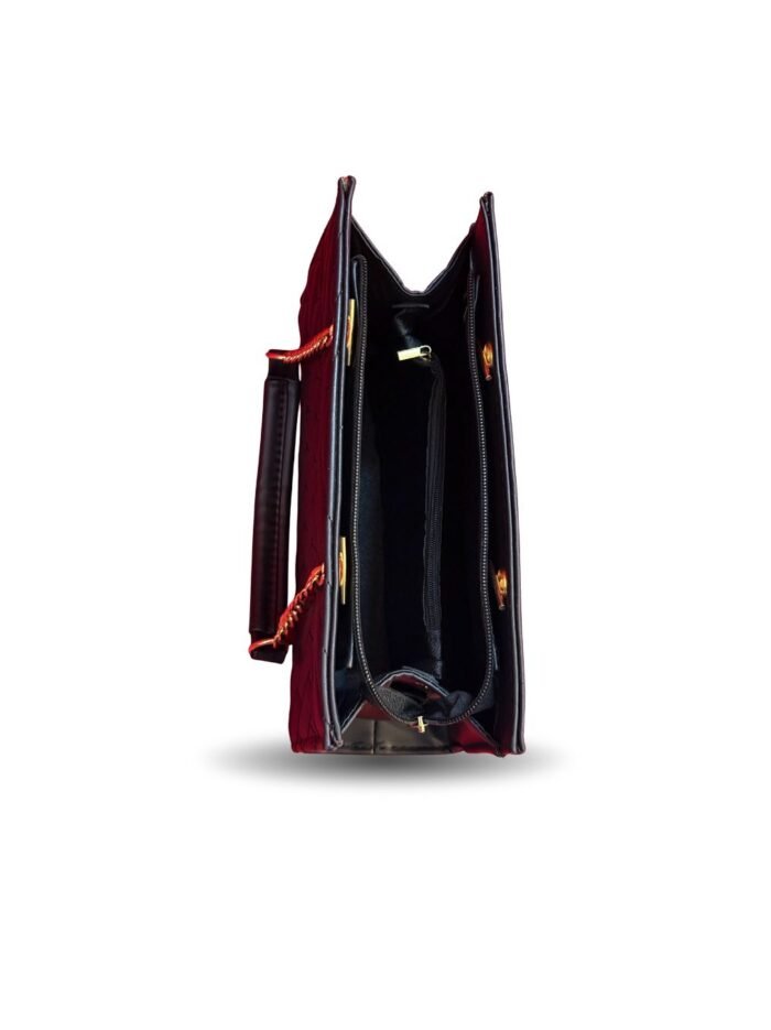 chain-handbag-black-03